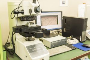 三次元測定器・画像測定器による検査の様子